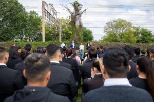 Lee más sobre el artículo Lanús Gobierno acompañó a 100 jóvenes lanusenses que aspiran a formar parte de la Policía Bonaerense