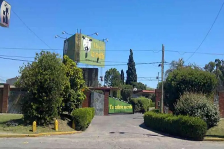 En este momento estás viendo Juzgarán a un hombre acusado de degollar a su sobrina en hotel alojamiento de Bernal