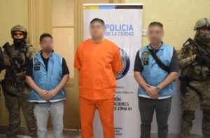 Lee más sobre el artículo Detuvieron en Caballito a “Jonita” Riquelme, un peligroso narco de Rosario buscado por homicidio