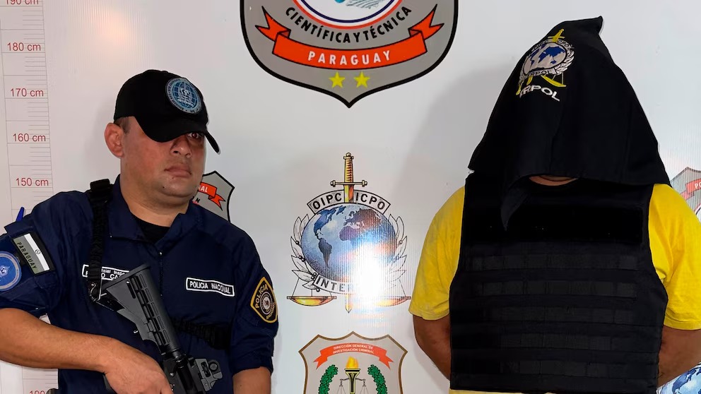 En este momento estás viendo Detuvieron en Paraguay a un prófugo por el asesinato de una joven en Lomas