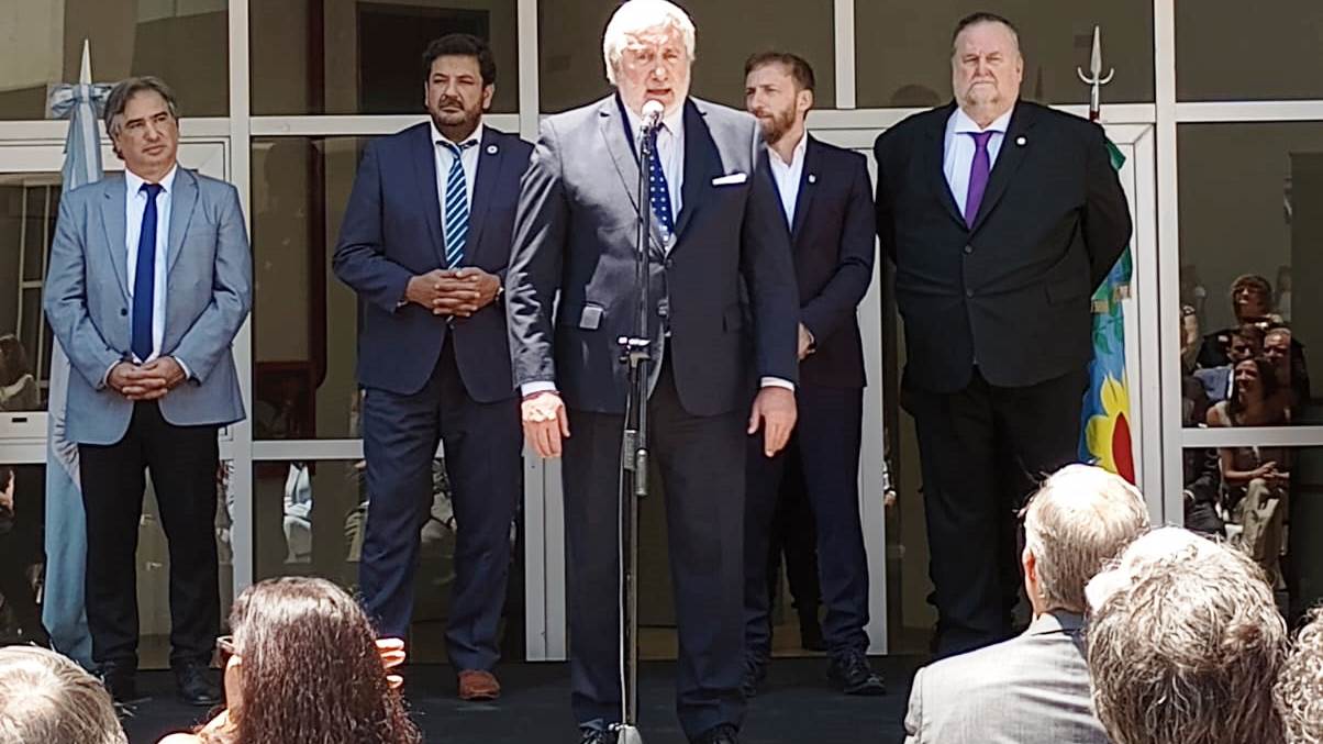 En este momento estás viendo Lomas: Inauguraron un edificio que concentrará todas las defensorías oficiales