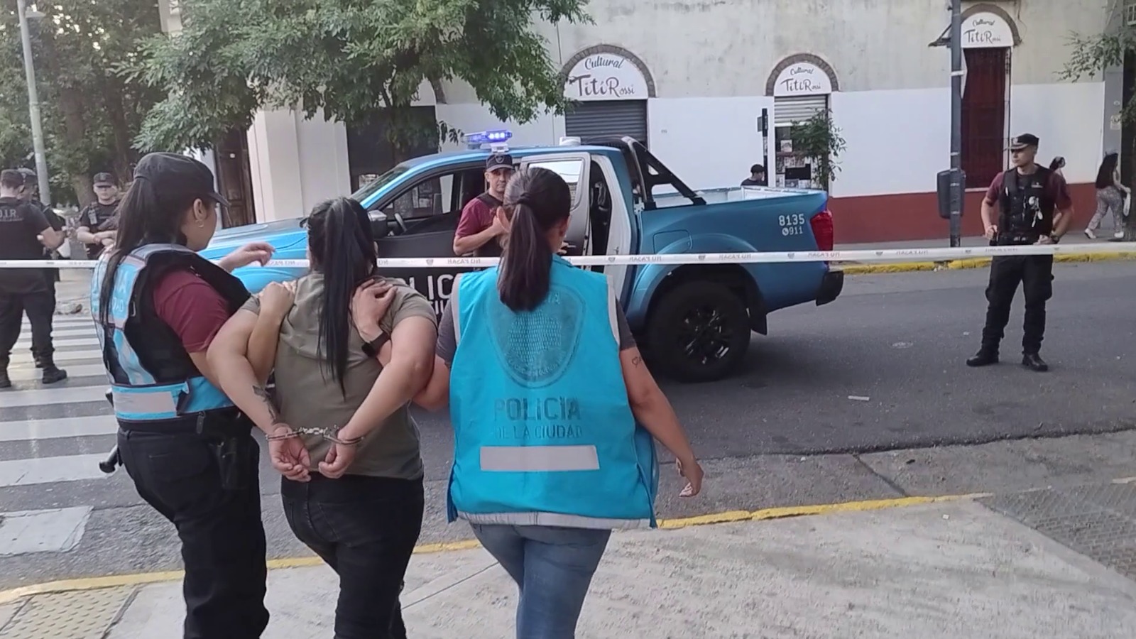 En este momento estás viendo Detienen en Almagro a mujer extranjera que circulaba con más de 17 kilos de cocaína