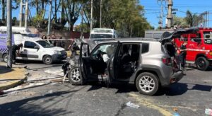 Lee más sobre el artículo Quilmes: Murieron dos policías al chocar con una camioneta durante una persecución