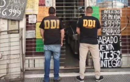 En este momento estás viendo Desarticulan una banda que robaba camiones con carne en Lanús