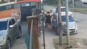 Lee más sobre el artículo Acusan a mujer policía de matar de un balazo a un joven en una discusión en Moreno