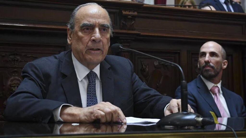 Lee más sobre el artículo El Gobierno volvió a criticar a Kicillof: «La Provincia está incendiada por la inseguridad»