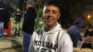 Lee más sobre el artículo Milei condecoró al delivery asesinado en Moreno