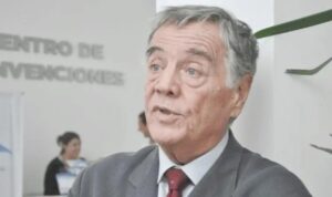 Lee más sobre el artículo Murió el ex presidente de la Corte bonaerense, Luis Genoud