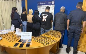 Lee más sobre el artículo Desbaratan una banda narco que operaba en Quilmes Oeste