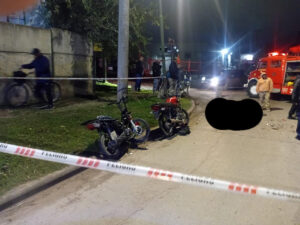 Lee más sobre el artículo Burzaco: Dos motociclistas murieron en un trágico accidente