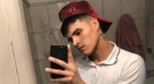 Lee más sobre el artículo Varela: Buscan a subcomisario que mató de un disparo al novio de su hija