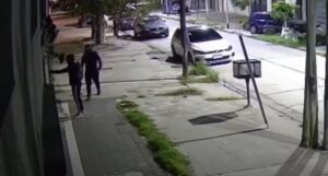Lee más sobre el artículo Avellaneda: Golpearon y asaltaron a un jubilado