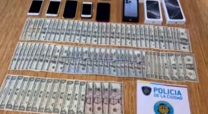 Lee más sobre el artículo Estafadores: Vendían celulares de alta gama, no los entregaban y compraban criptomonedas