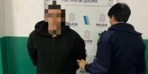 Lee más sobre el artículo Quilmes: En medio de una discusión, mató a su vecino de una puñalada