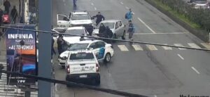 Lee más sobre el artículo Cayó una banda dedicada a salideras bancarias en pleno centro de Lanús