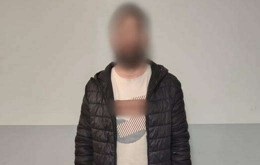 En este momento estás viendo Abusó de su hija en La Matanza, huyó a Alemania y lo detuvieron
