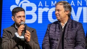 Lee más sobre el artículo Provincia: Quiénes reemplazarán a los intendentes que buscan llegar a la Legislatura