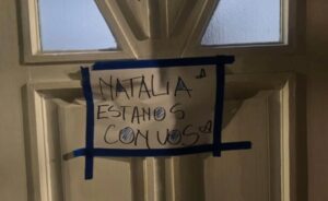 Lee más sobre el artículo Filicidio en Lomas: Emotivo respaldo a la mamá de Joaco en el Día del Niño