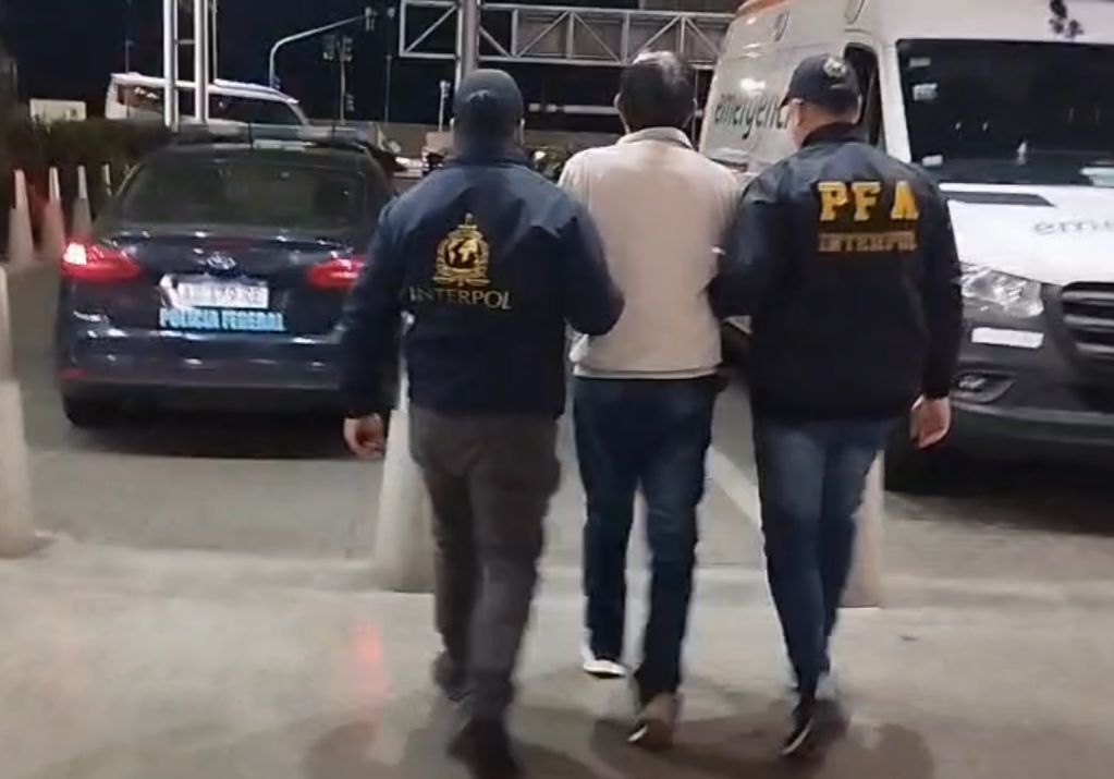 En este momento estás viendo Lo atraparon en Paraguay después de estar 23 años prófugo por un crimen en Fiorito