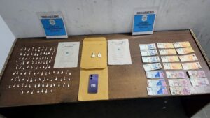 Lee más sobre el artículo Cayó la «Tranza del Docke»: Le secuestraron más de 100 dosis de cocaína