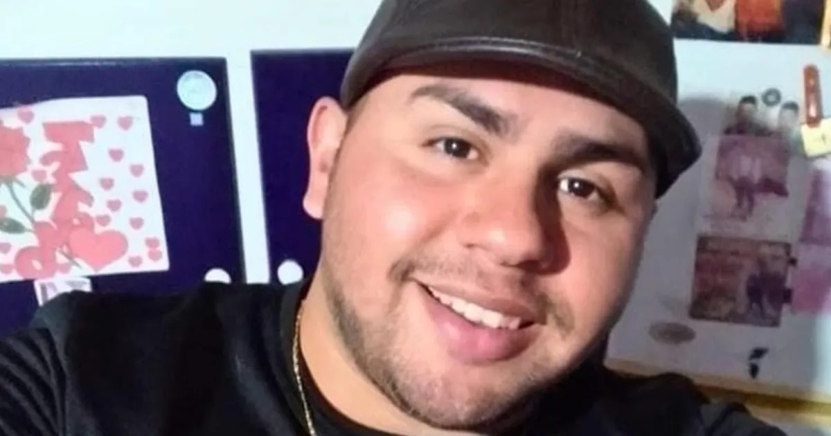 En este momento estás viendo Liberaron al joven que le tiró un piedrazo a Milei en Lomas