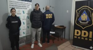 Lee más sobre el artículo Morón: Mataron a un joven acusado por homicidio e investigan un ajuste de cuentas