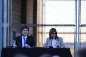 Lee más sobre el artículo Milei presentó el nuevo Código Penal: «Tolerancia cero» y aumento de penas