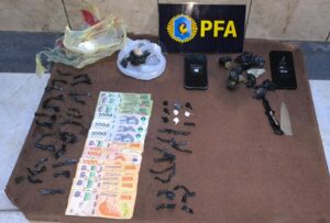 Lee más sobre el artículo Cayó una banda narco en Congreso: usaba un conventillo como búnker