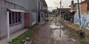 Lee más sobre el artículo Padre e hijo asesinaron a cuchilladas a un joven en Lanús
