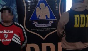 Lee más sobre el artículo Claypole: Acusan a un hombre de abusar y dejar embarazada a su hijastra