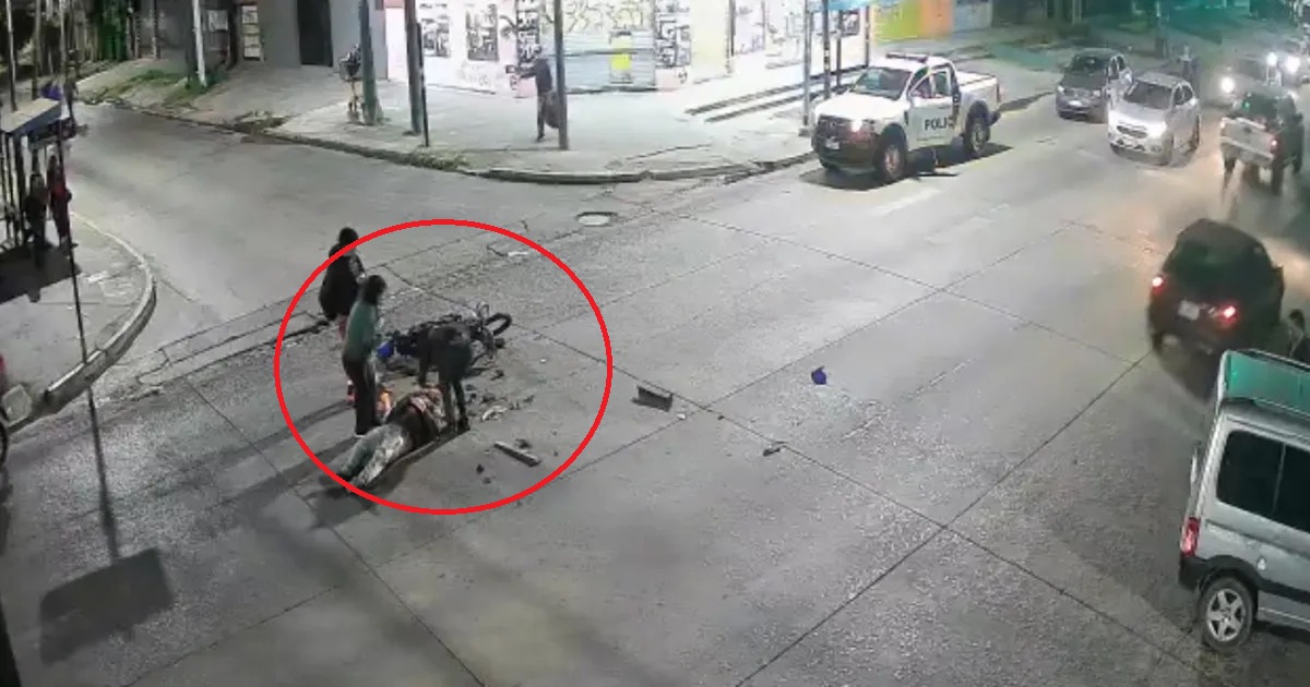 En este momento estás viendo Temperley: Un motociclista terminó herido tras chocar con una camioneta