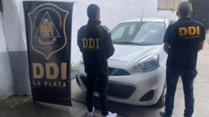 Lee más sobre el artículo Arrestaron a un sargento de la Bonaerense por el secuestro y violación de una mujer en La Plata