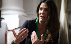 Lee más sobre el artículo Destituyeron a la jueza del caso Maradona