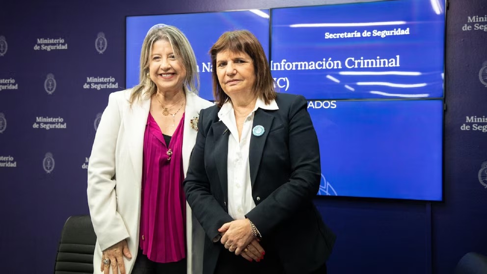 Lee más sobre el artículo Quién es la mujer que reemplazará a Bullrich en el Ministerio de Seguridad