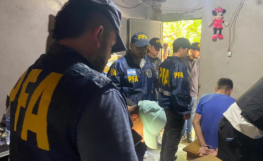 En este momento estás viendo Con geolocalización avanzada, capturaron al acusado del crimen de un joven en Ezeiza