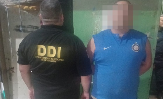 Lee más sobre el artículo Atraparon a un hombre acusado de abusar de sus dos sobrinas, durante 10 años, en Lomas