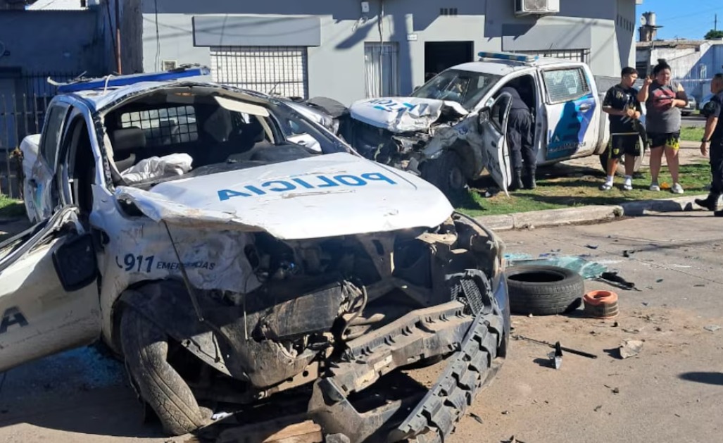 En este momento estás viendo Tremendo choque de patrulleros en La Matanza: cuatro policías heridos