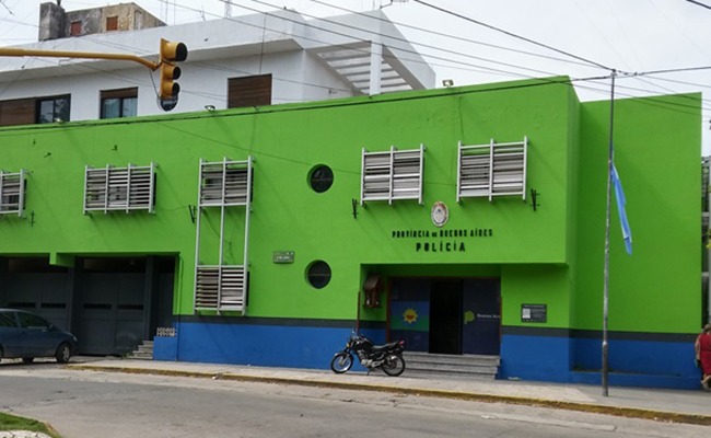 Lee más sobre el artículo Policía mató a un delincuente en una plaza de Burzaco