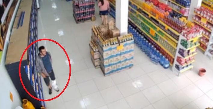 Lee más sobre el artículo La Plata: robó dos botellas de fernet para tomar en Navidad, lo vieron por las cámaras y terminó detenido
