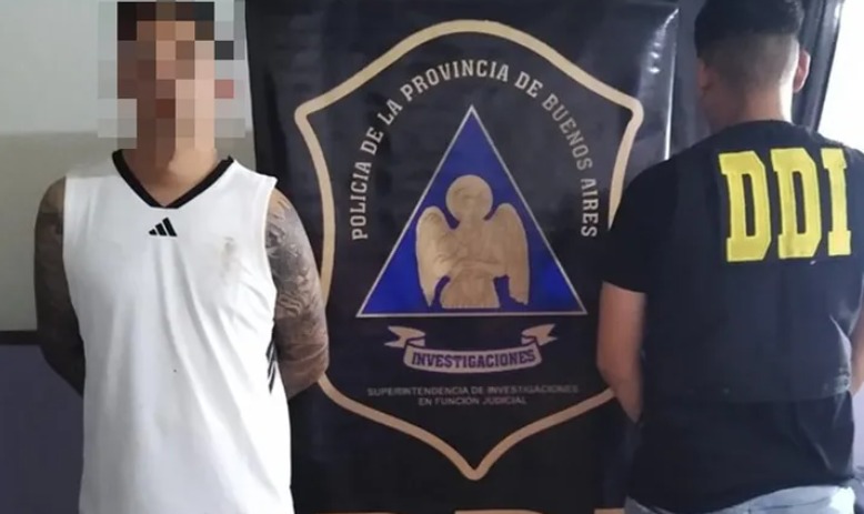 En este momento estás viendo Burzaco: Había robado 200 cajas de fernet y lo atraparon jugando un partido de fútbol