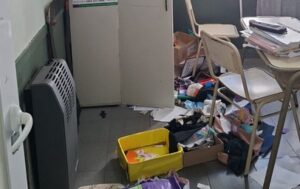 Lee más sobre el artículo Advierten por robos y vandalismo en una escuela secundaria de Budge