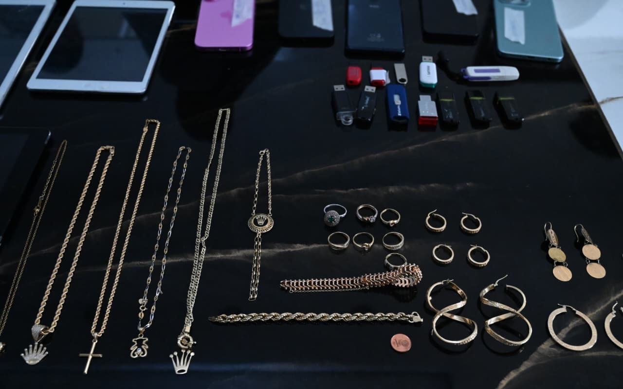 En este momento estás viendo Atraparon a 14 gitanos estafadores que operaban en el Conurbano