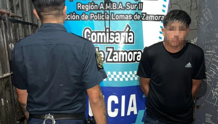 En este momento estás viendo Polémica: robó un auto en Lomas y entregó 2 packs de leche para no ir preso