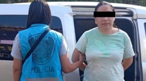 Lee más sobre el artículo Quién es la cuidadora lomense que dormía y desvalijaba a las ancianas enfermas