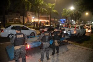 Lee más sobre el artículo Operativos viales en Brown: 25 autos secuestrados por irregularidades