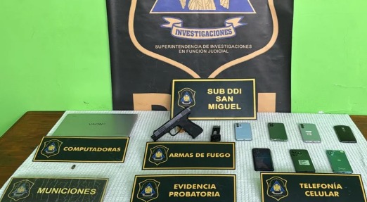 En este momento estás viendo Identificaron a un adolescente de 16 años que amenazó con una masacre en un colegio