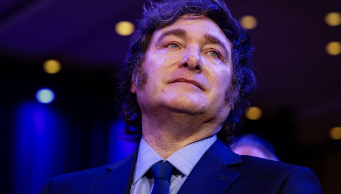 En este momento estás viendo Un abogado lomense denunció a Milei por abandono de persona