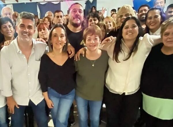 En este momento estás viendo El oficialismo retuvo la conducción del Suteba Lomas