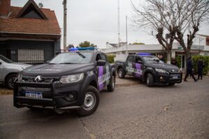 Lee más sobre el artículo Quilmes: fuerte operativo de saturación motorizado en el barrio Calchaquí: