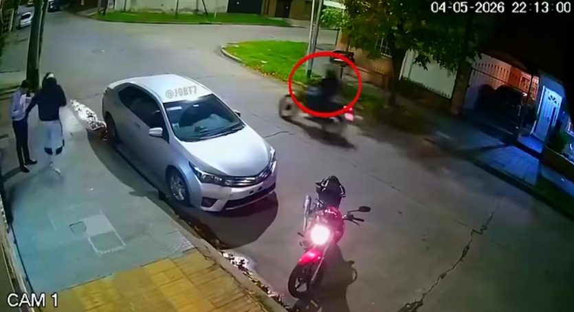 En este momento estás viendo Lanús: asaltaron a un vecino, se tirotearon con la policía y escaparon tras una persecución